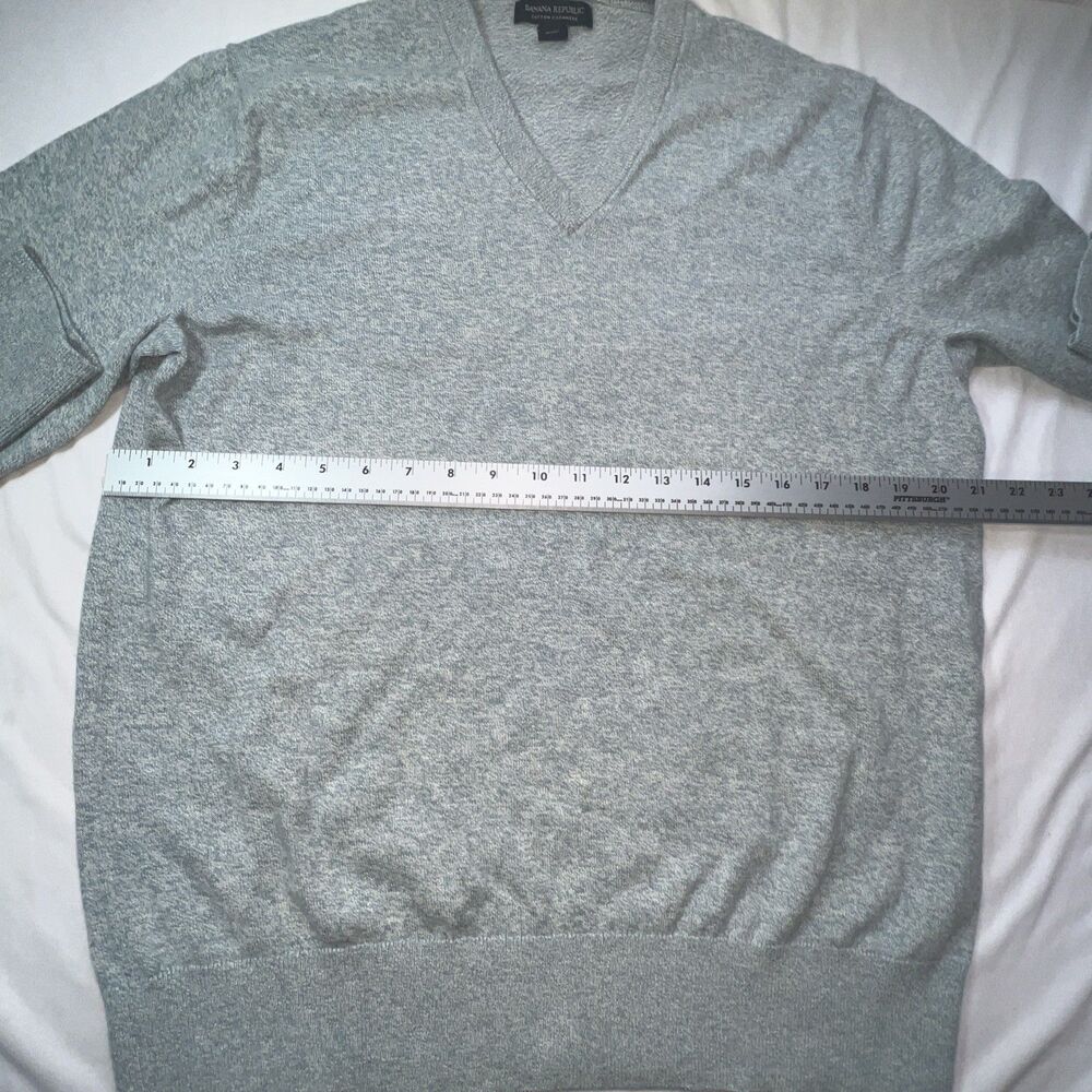 Banana Republic Men's Large Luxury V-neck Sweater Cashmere/Cotton Bluish Green - Picture 3 of 7